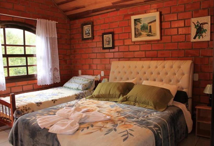 بنسيون Emy Pousada