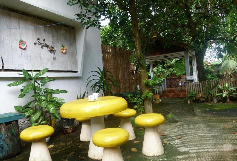 Pension (Hôtel basse catégorie) Khamphouy Guesthouse