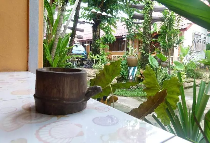 پانسیون Khamphouy Guesthouse