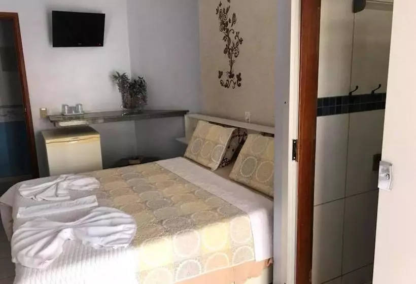 پانسیون Pousada Castelinho