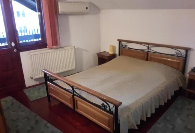 Pensiunea Doina & Jenő