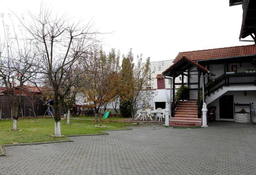 Pensiunea Doina & Jenő