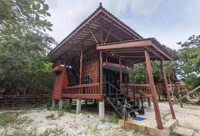 בית מלון כפרי Pura Vita Resort