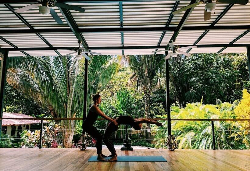 بنسيون Believe Surf & Yoga Lodge Santa Teresa