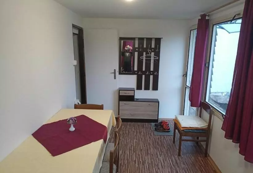 Majatalo Guest House Krahulec