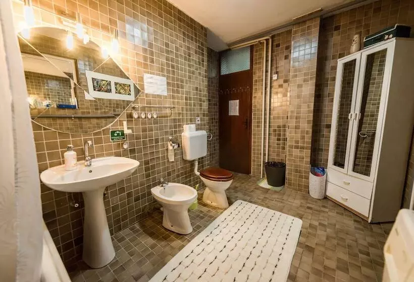 پانسیون Guest House Pasha