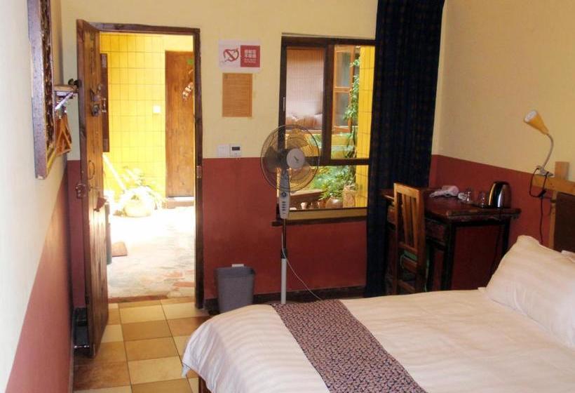 بنسيون Lost Garden Guest House