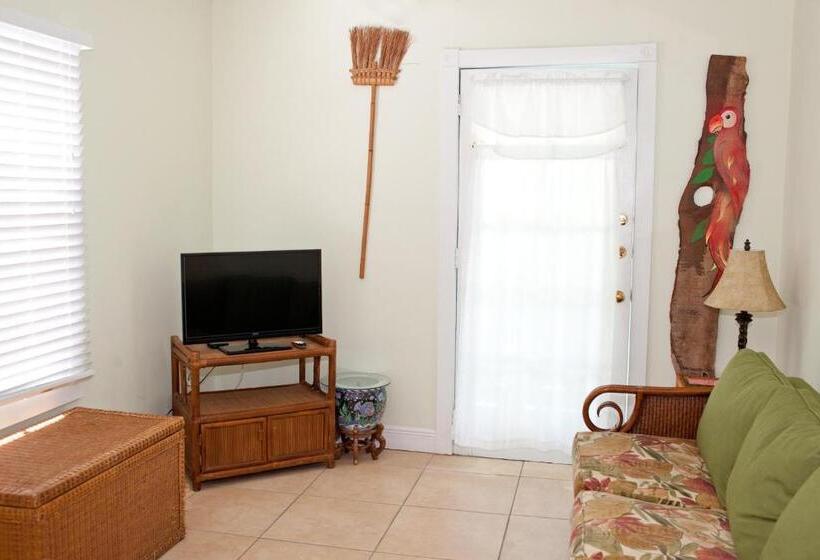 ペンション Seaport Inn