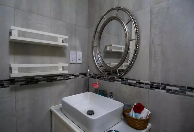 Sea Piton View Apartment  Location, Convenience, Modern Living