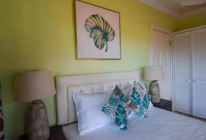 Sea Piton View Apartment  Location, Convenience, Modern Living