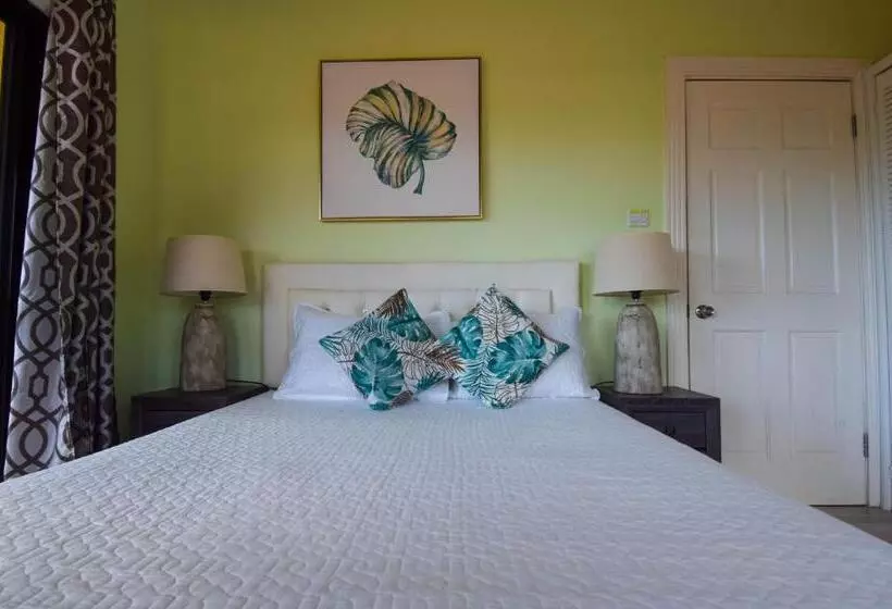 Sea Piton View Apartment  Location, Convenience, Modern Living