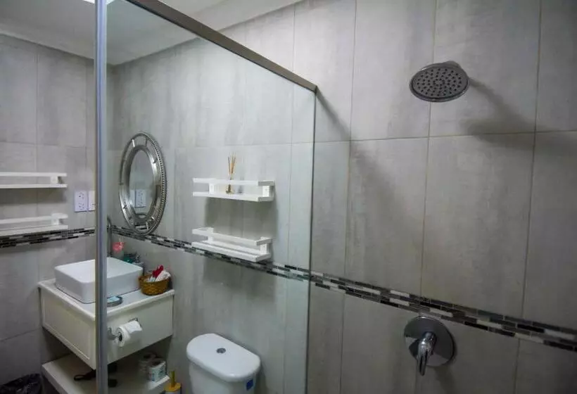 Sea Piton View Apartment  Location, Convenience, Modern Living