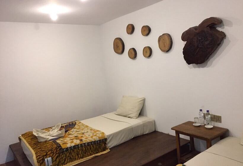 Hostel Aquarius Inn Inle Lake