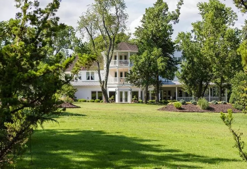 Retkeilymaja Pratt Place Inn