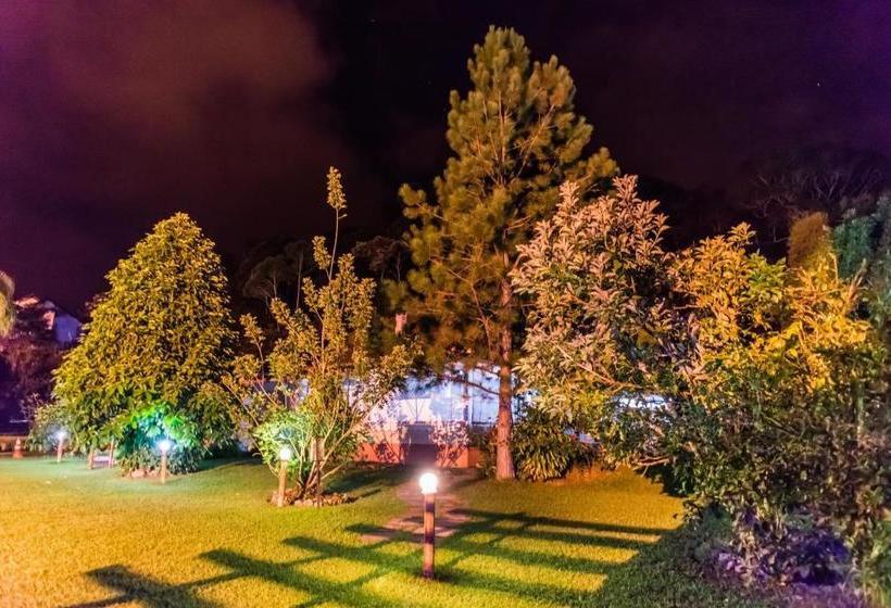 Hospedaria Abbud & Fernandez