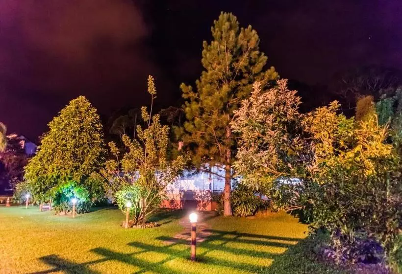Hospedaria Abbud & Fernandez