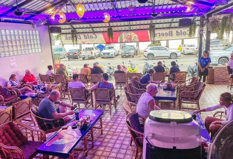 פנסיון Happy Vikings  Beachfront