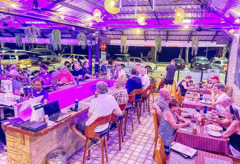 פנסיון Happy Vikings  Beachfront