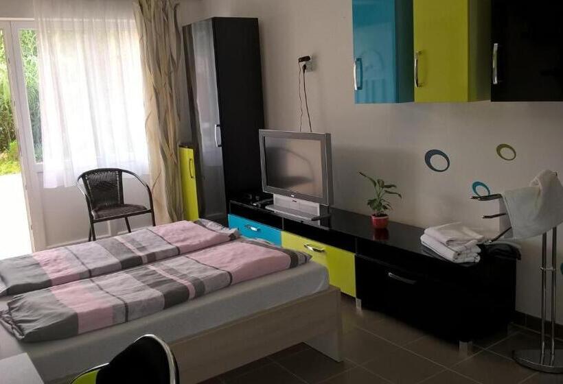 Majatalo Kazinczy Apartment