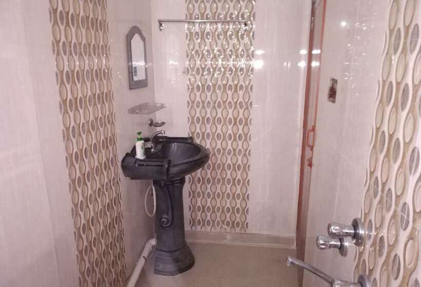 Pensão Royal Guest House