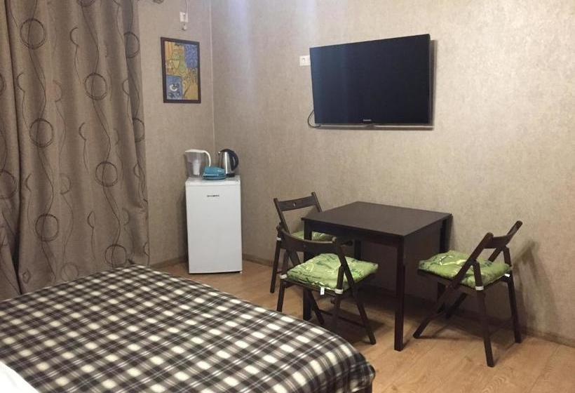 پانسیون Alistera