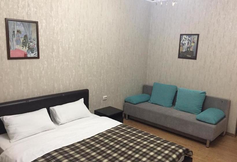 پانسیون Alistera