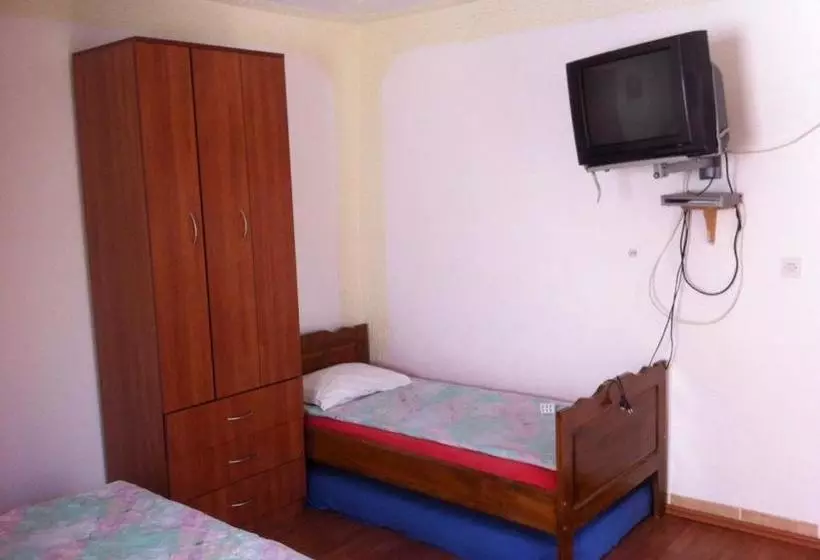 پانسیون Guest House Vila Jasna