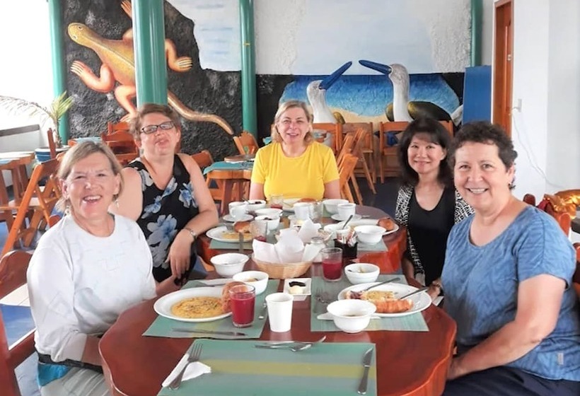 Отель Coloma Galapagos