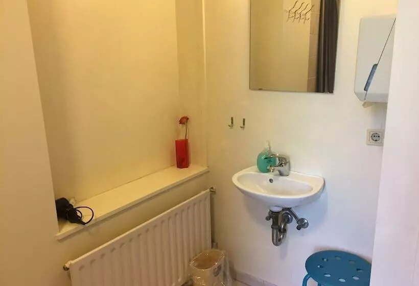 پانسیون Baldursbrá Guesthouse