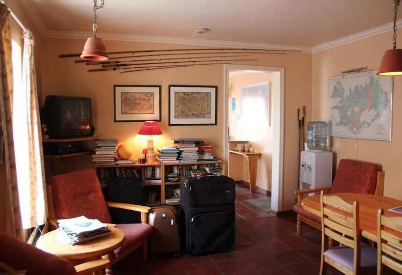 پانسیون Baldursbrá Guesthouse