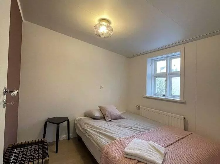 پانسیون Baldursbrá Guesthouse