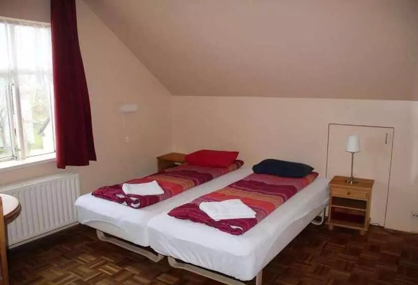 پانسیون Baldursbrá Guesthouse