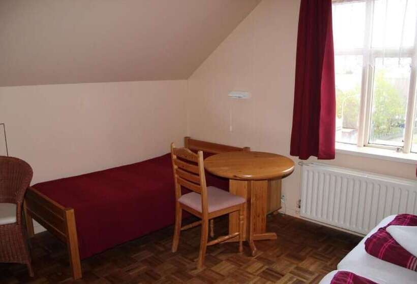 پانسیون Baldursbrá Guesthouse