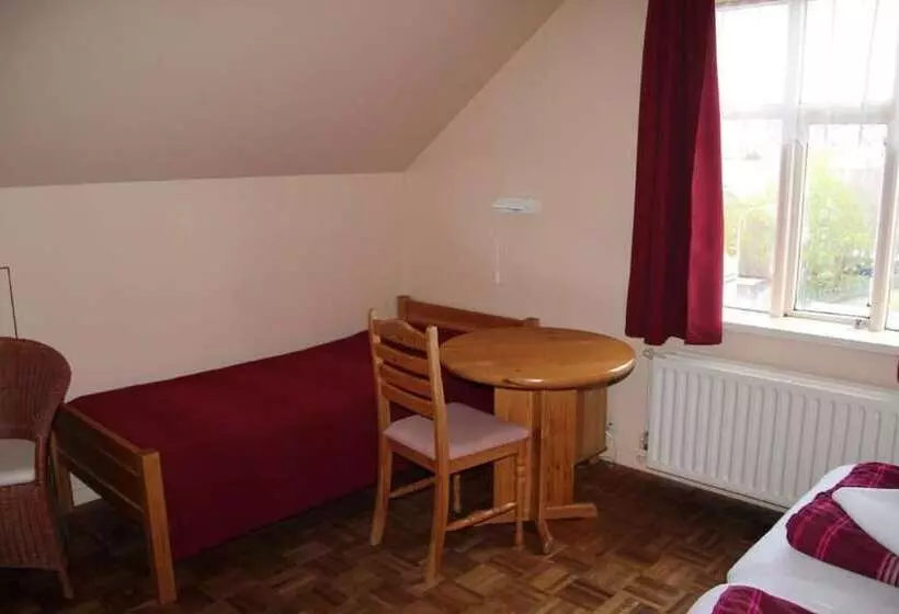 پانسیون Baldursbrá Guesthouse