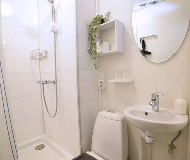 پانسیون Klausturhof Guesthouse