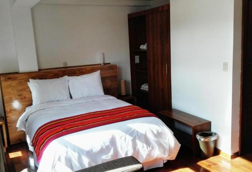 פנסיון La Aurora