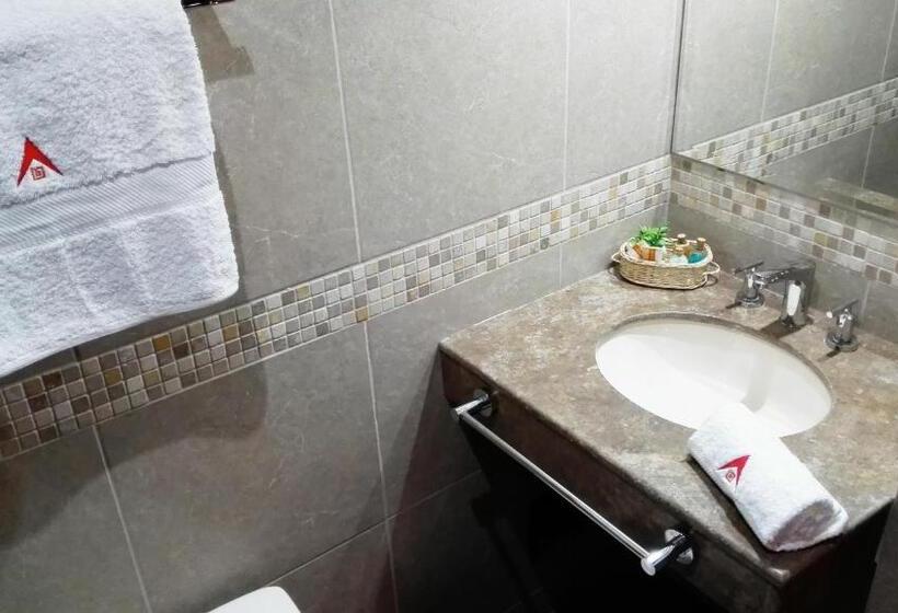 פנסיון La Aurora