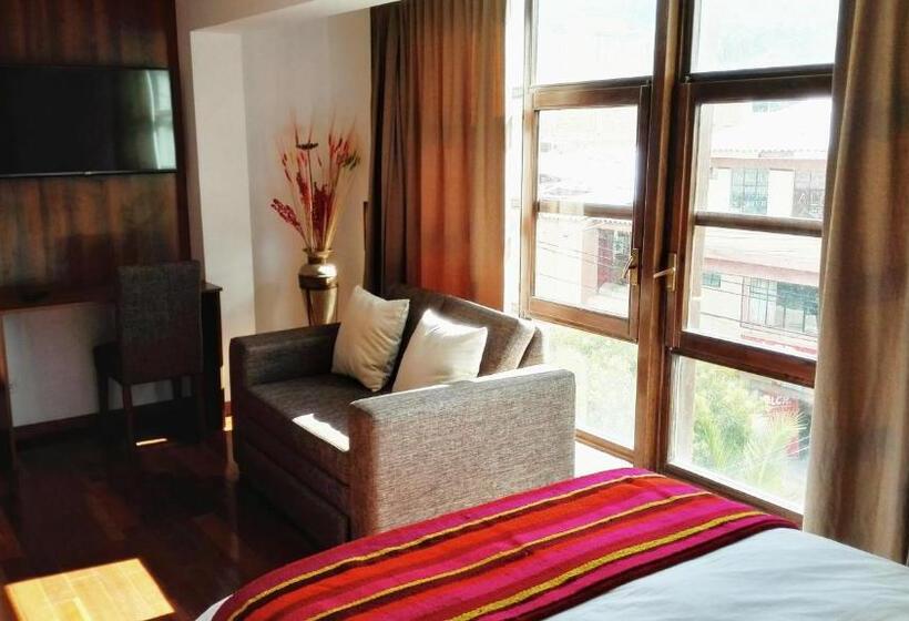 פנסיון La Aurora