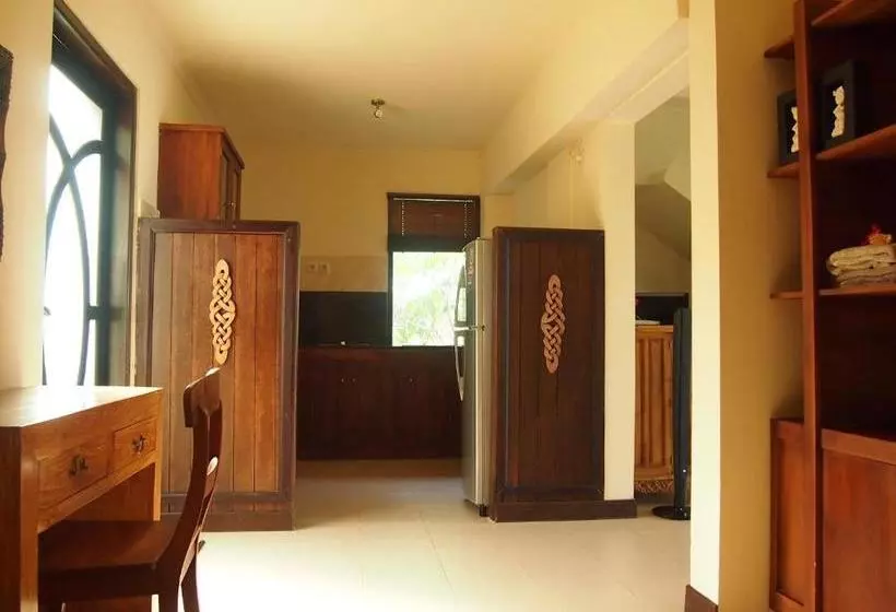 ペンション West Bali Villas Umasari Resort