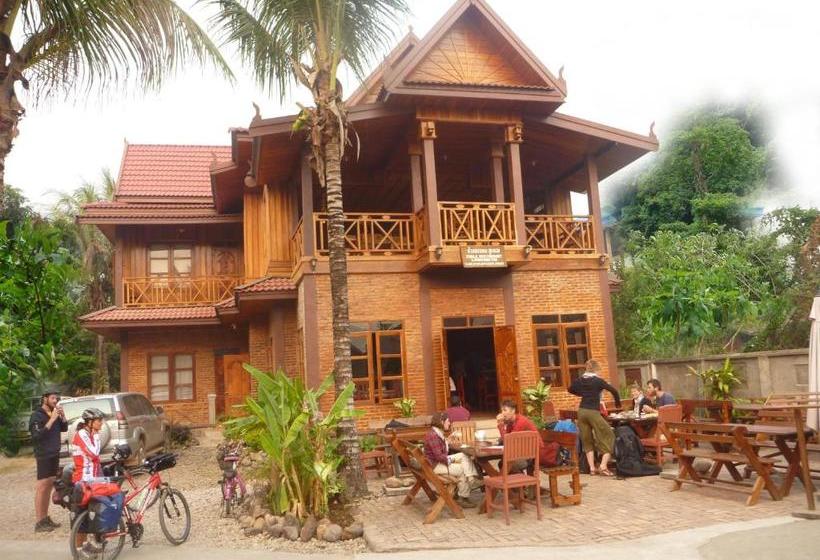 پانسیون Zuela Guesthouse