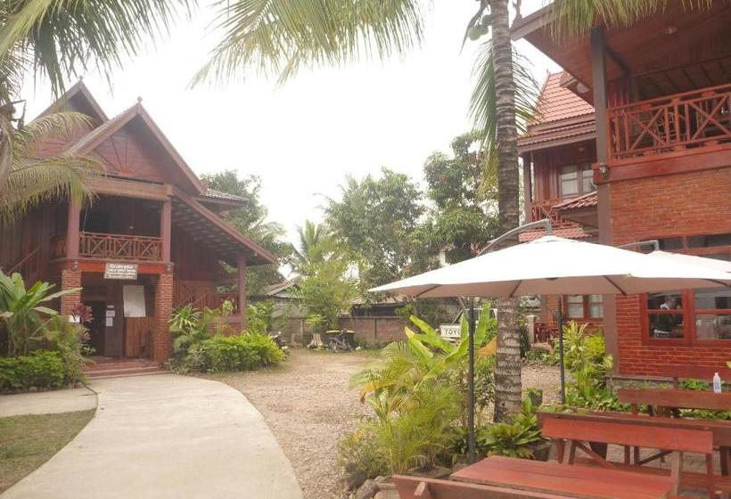 پانسیون Zuela Guesthouse