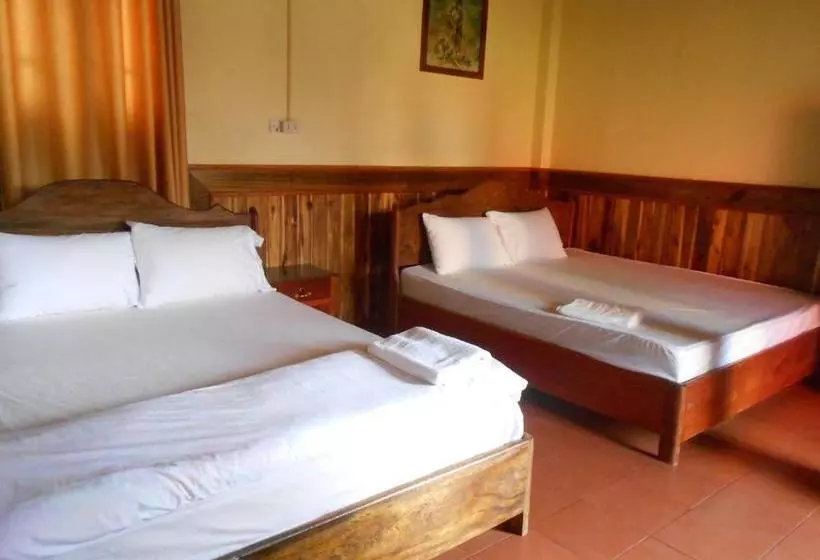 پانسیون Zuela Guesthouse