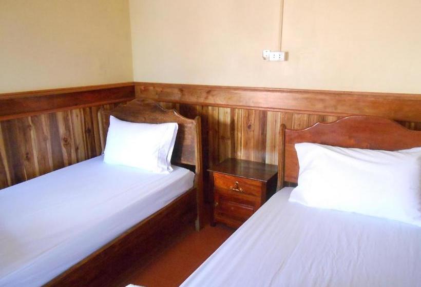 پانسیون Zuela Guesthouse