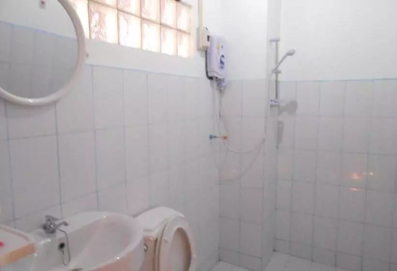 پانسیون Zuela Guesthouse