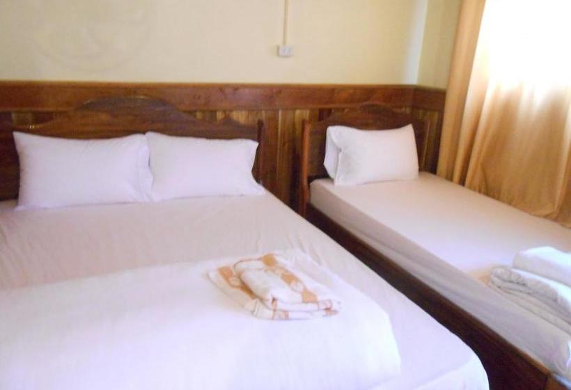 پانسیون Zuela Guesthouse