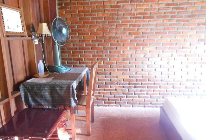 پانسیون Zuela Guesthouse