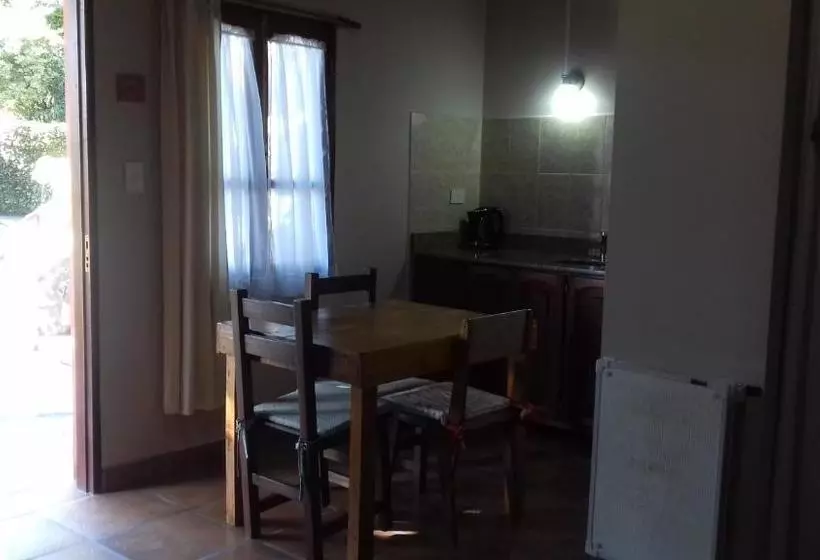 ユースホステル Hostal San Pablo