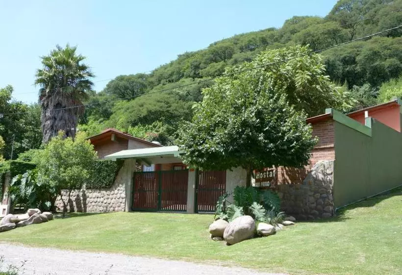 ユースホステル Hostal San Pablo