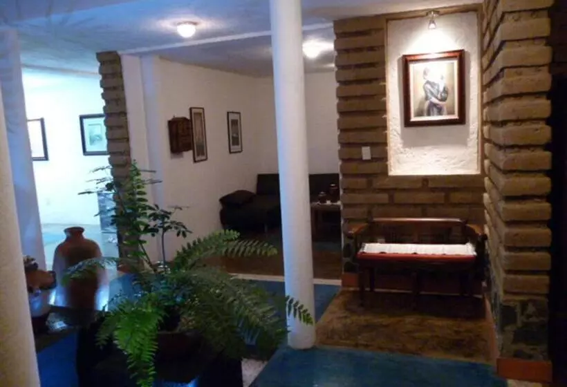 ユースホステル Villa Los Agaves   Hospedería