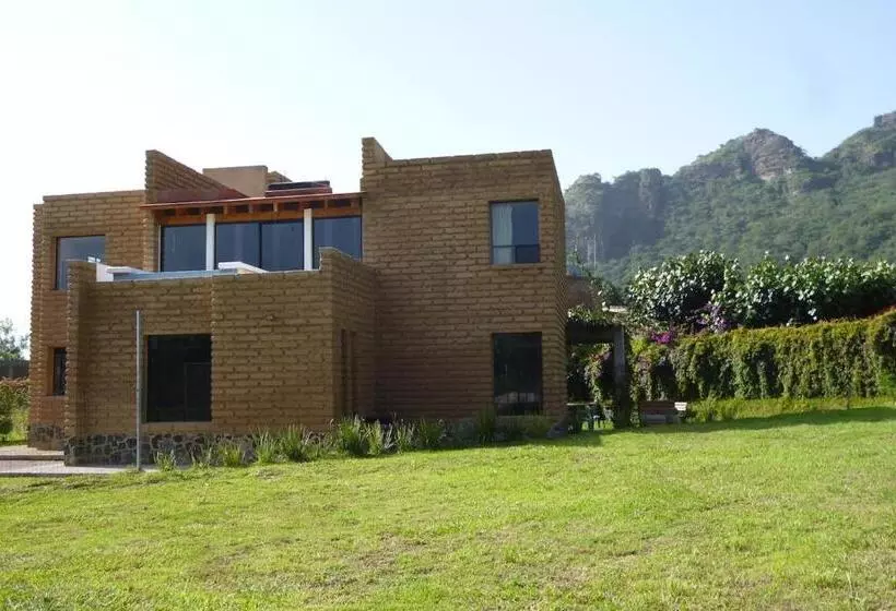 ユースホステル Villa Los Agaves   Hospedería